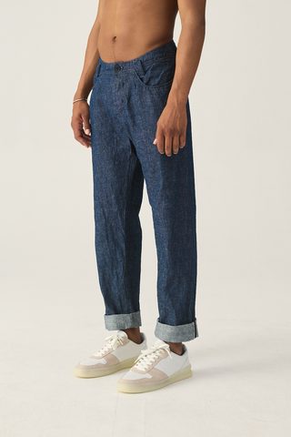 Hannibal. Trousers Hennes 205.