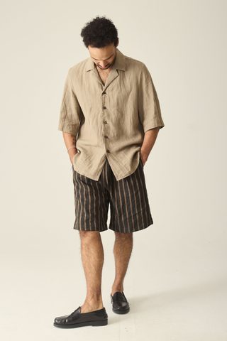 Hannibal. 3/4 Shorts Wilhelm 226.