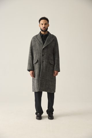 Hannibal. Coat Ricardo 110.