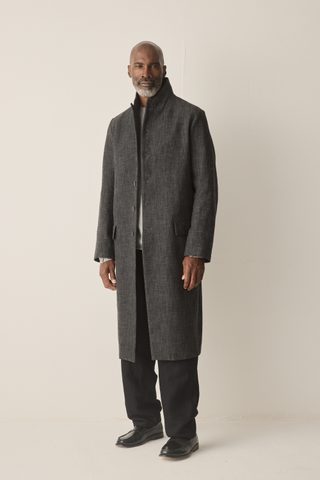 Hannibal. Coat Runa 115.