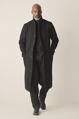 Hannibal. Coat Runa 115.