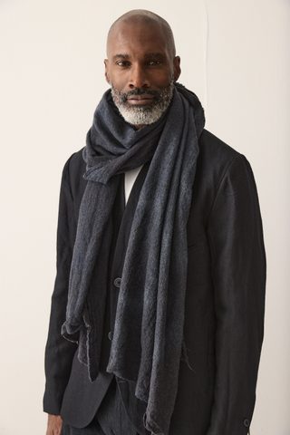 Hannibal. Scarf Silas 54.