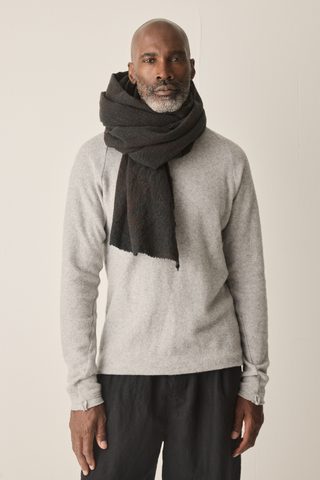 Hannibal. Scarf Silas 54.