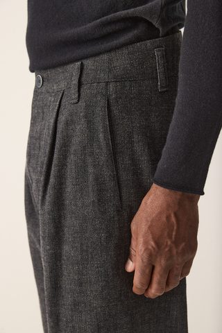 Hannibal. Trousers Heli 225.