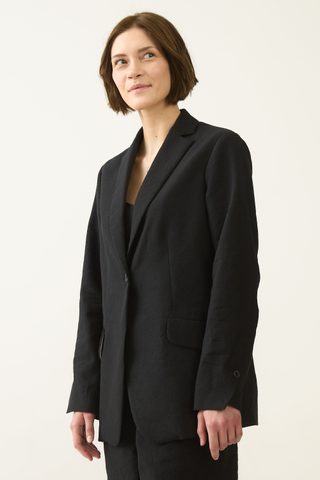 Hannibal. Blazer Thea 001.