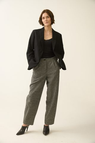 Hannibal. Trousers Hedda 001.